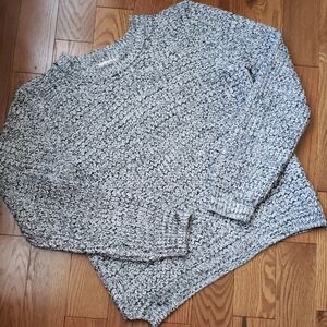 Ambiance sweater  size L.